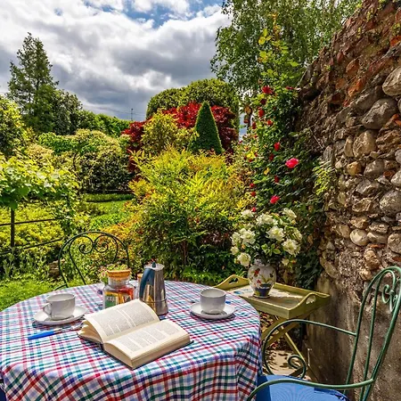 Il Balcone Delle Camelie - Happy *